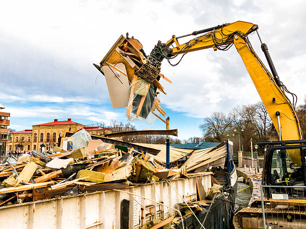 Best Commercial Junk Removal  in River Road, OR